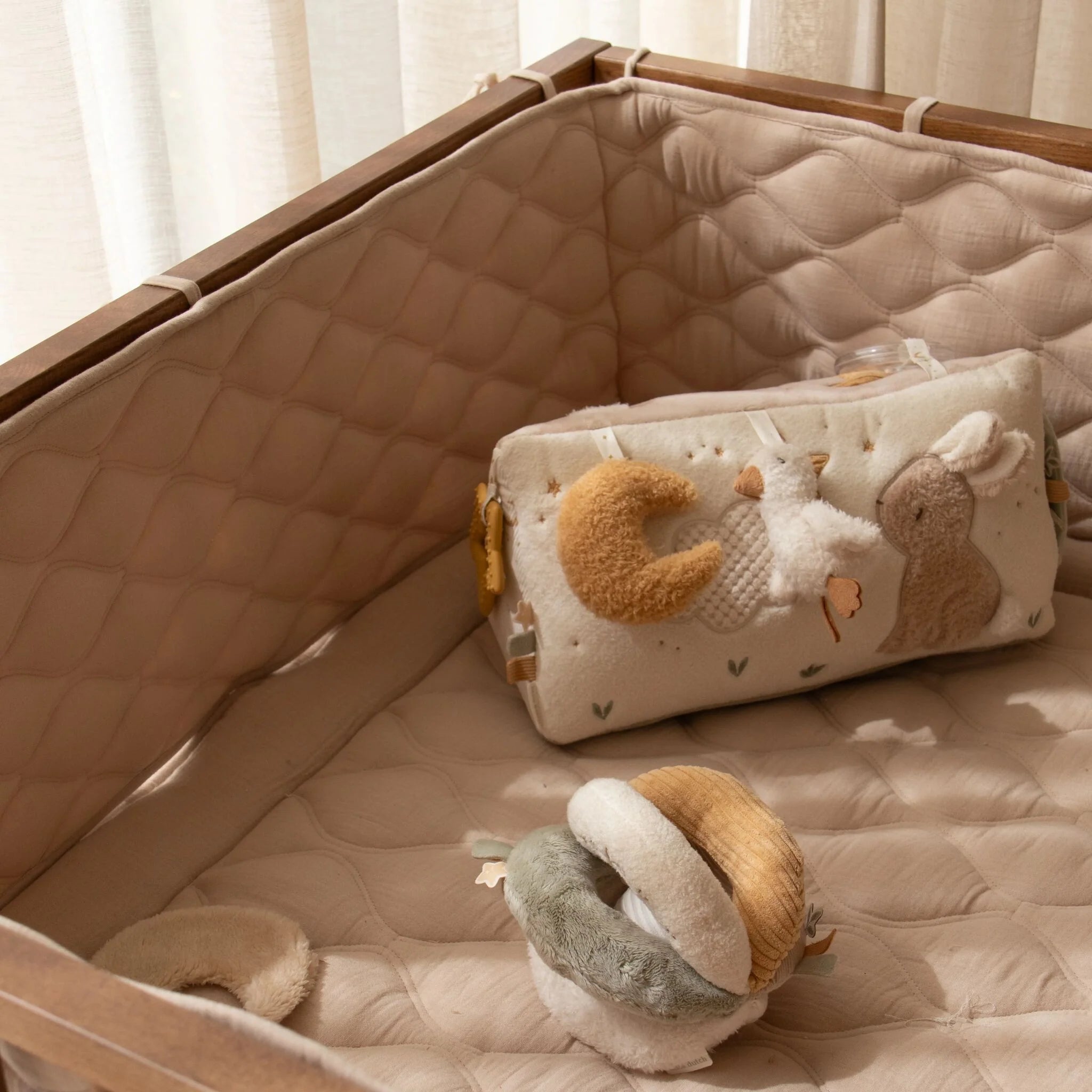 Boxomrander – Beige – Essentials