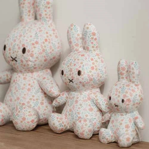 nijntje knuffel all-over print 15 cm - Roze - Lucky Blossom