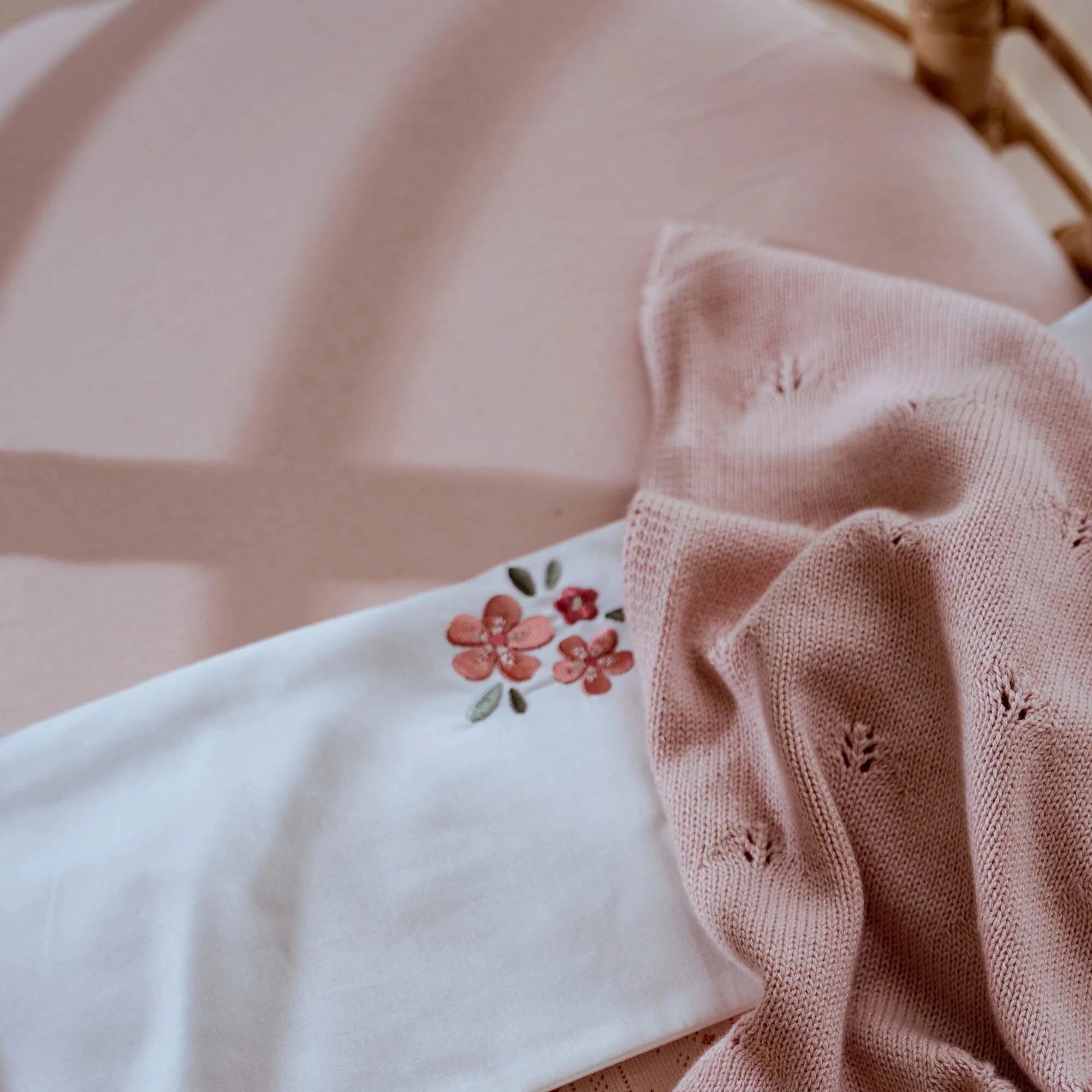 Eenpersoonshoeslaken - Roze - Essentials