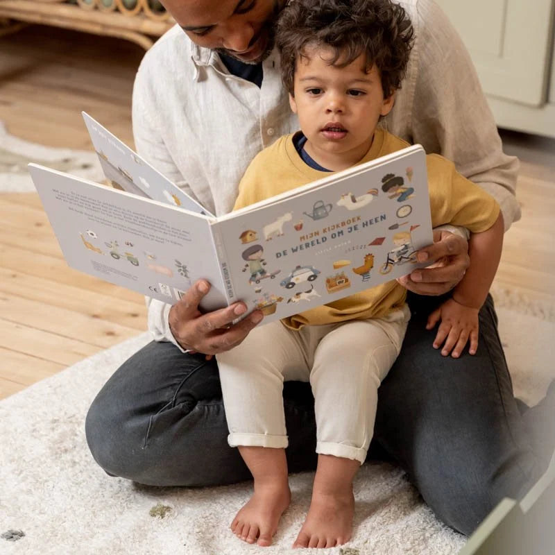 Kinderboek Mijn kijkboek, de wereld om je heen - NL