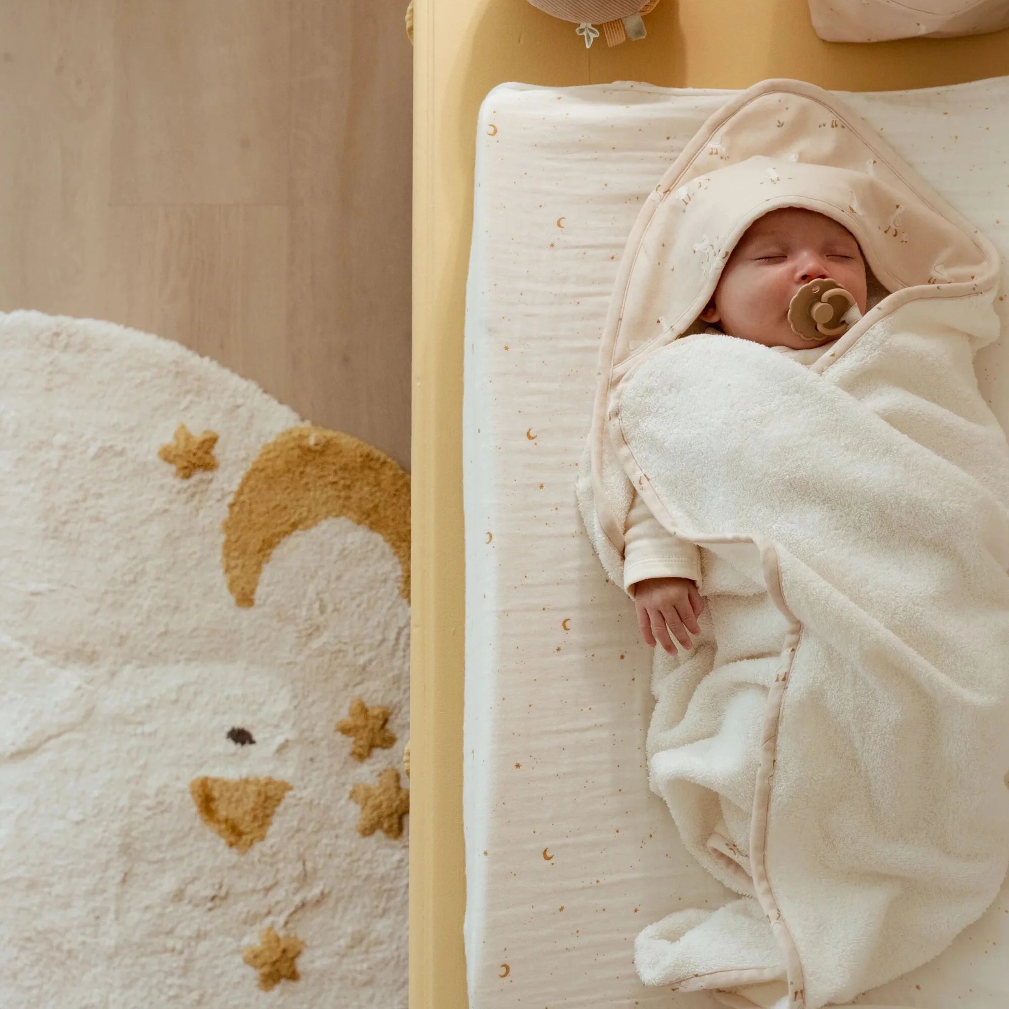 Aankleedkussenhoes - Wit - Newborn Naturals - Moon & Stars
