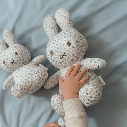 nijntje knuffel all-over print 30 cm - Blauw - Lucky Leaves