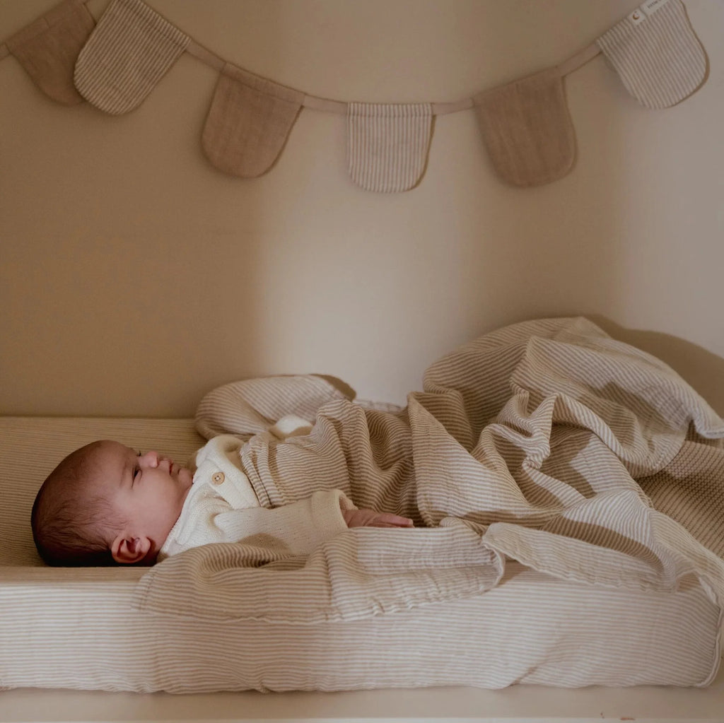 Swaddle - Beige streepjes - 120 cm