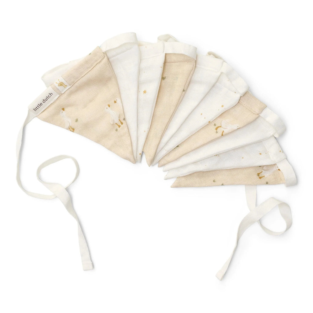 Slinger met vlaggetjes - Beige - Newborn Naturals - Little Goose