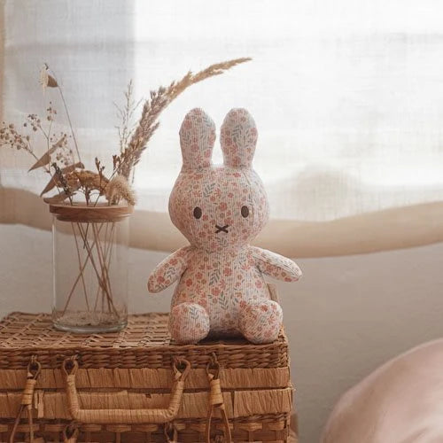 nijntje knuffel all-over print 20 cm - Roze - Lucky Blossom
