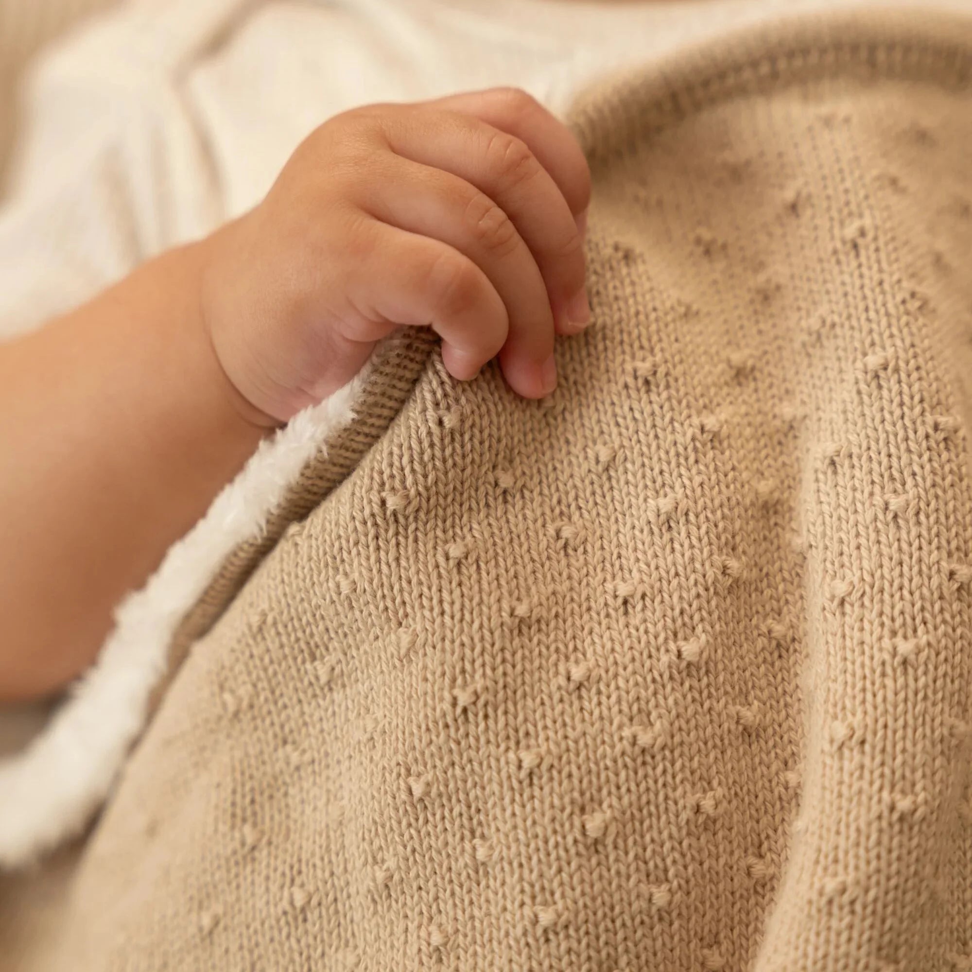 Gebreid ledikantdeken - Fleece - Beige - Essentials