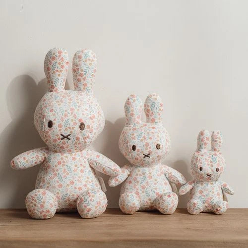 nijntje knuffel all-over print 20 cm - Roze - Lucky Blossom