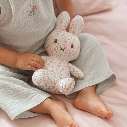 nijntje knuffel all-over print 20 cm - Roze - Lucky Blossom