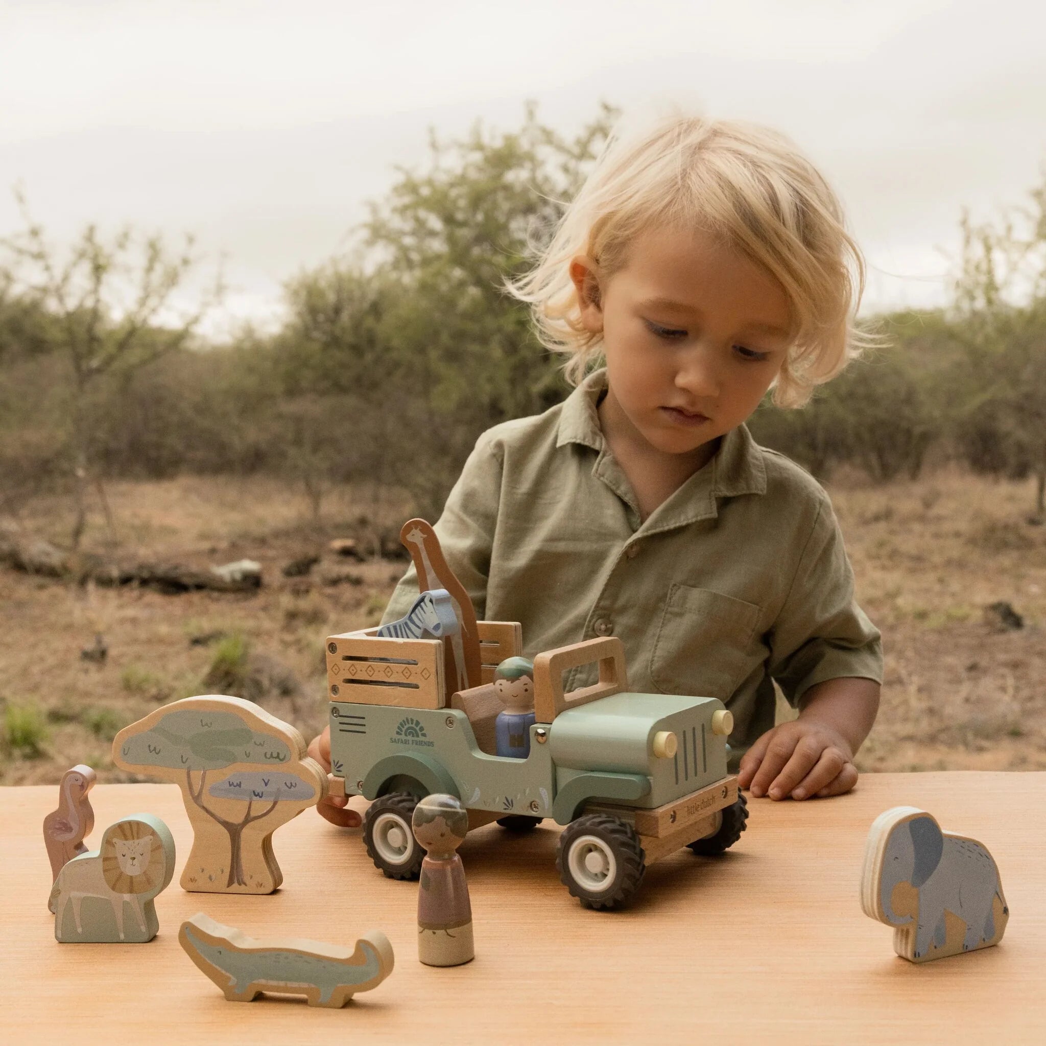 Houten safari auto met dieren - Groen